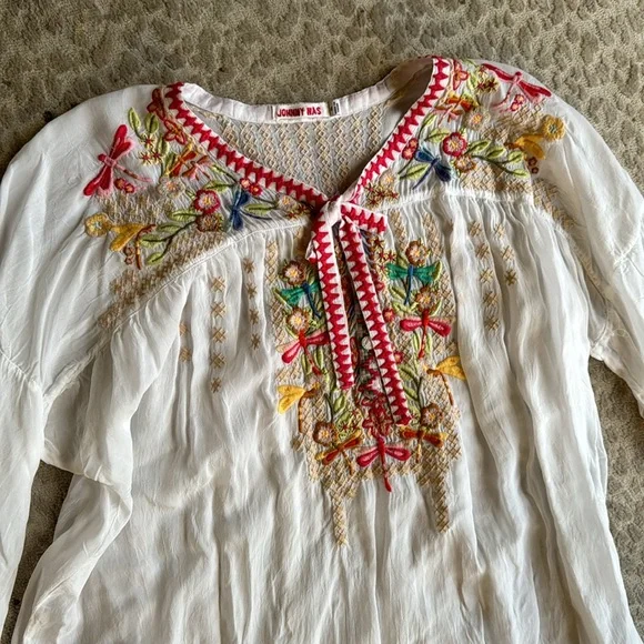 Johnny Was White Floral Embroidered Cupro Blouse, size XL. - Picture 5 of 10